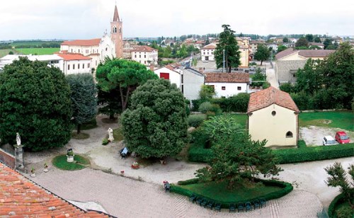 Vista dall'alto della Casa di Riposo Godi Sgargi